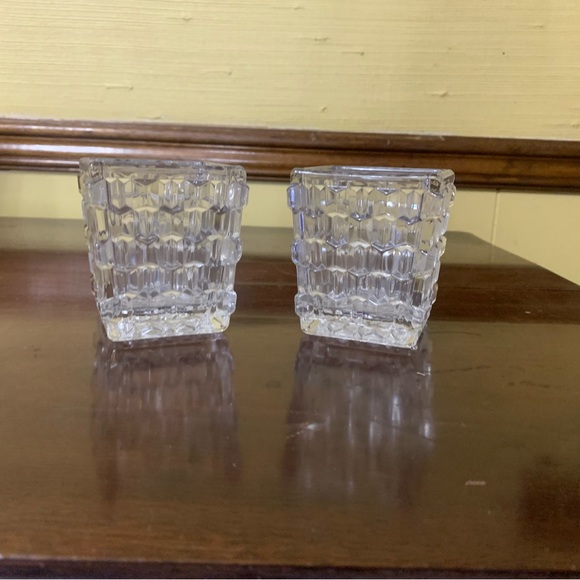 Elegant Clear Glass Candle Holders - Picture 2 of 3